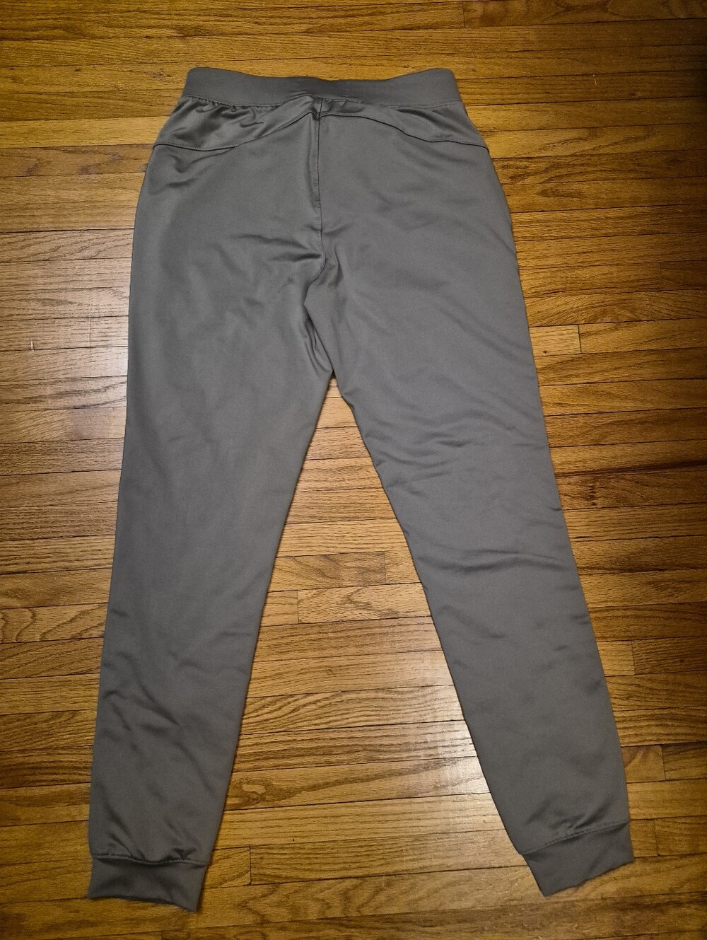 The American outdoorsman Size M Quilted joggers - Picture 3 of 4